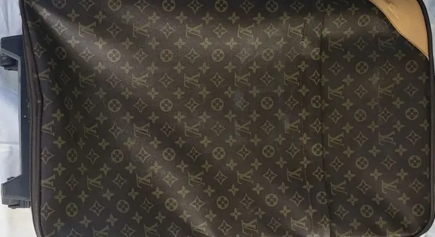 Ile kosztuje walizka Louis Vuitton? Ceny i porady na zakup